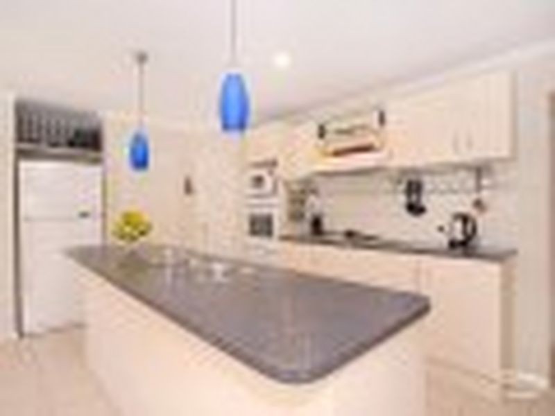 3 Dahlen Place, Berwick VIC 3806
