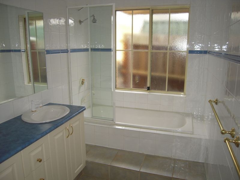 6 Zala Court, Rowville VIC 3178