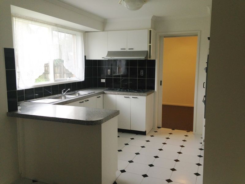 49 Lakeview Avenue, Rowville VIC 3178