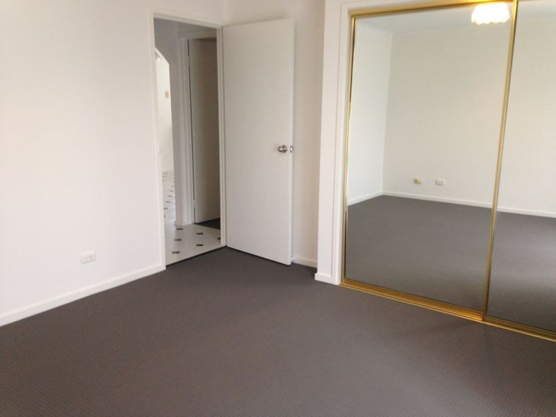 49 Lakeview Avenue, Rowville VIC 3178