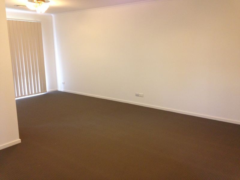 49 Lakeview Avenue, Rowville VIC 3178