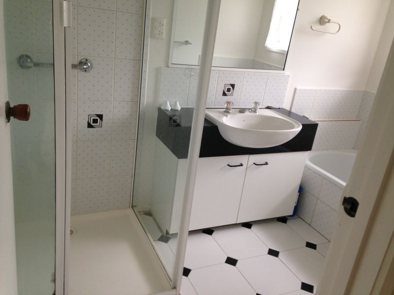 49 Lakeview Avenue, Rowville VIC 3178