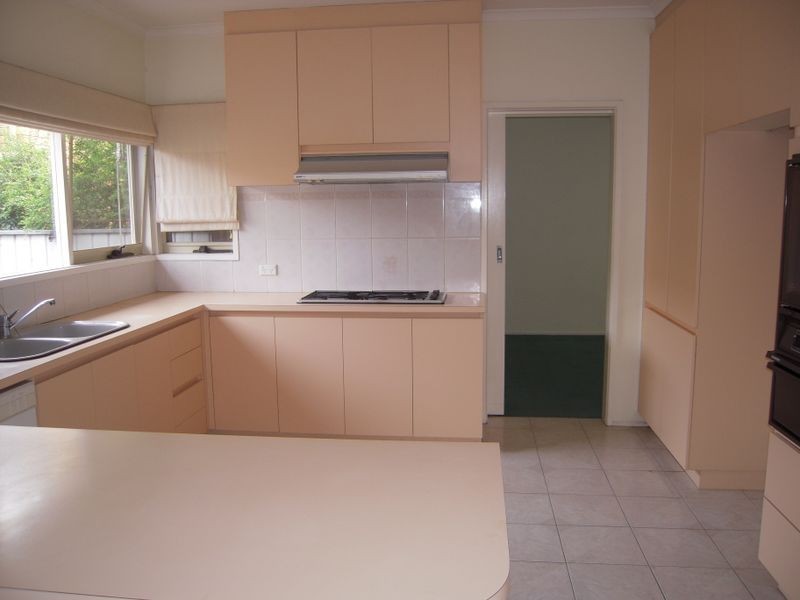 75 Turramurra Drive, Rowville VIC 3178