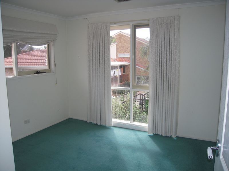 75 Turramurra Drive, Rowville VIC 3178