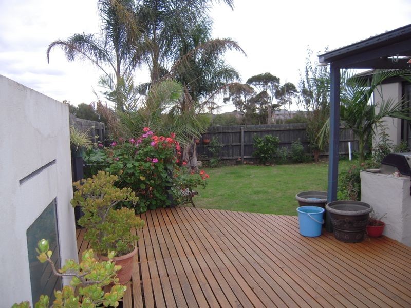 4 Diamond Close, Ferntree Gully VIC 3156