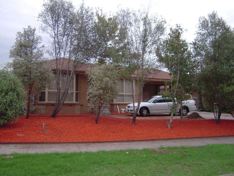 92 Kellbourne Drive, Rowville VIC 3178