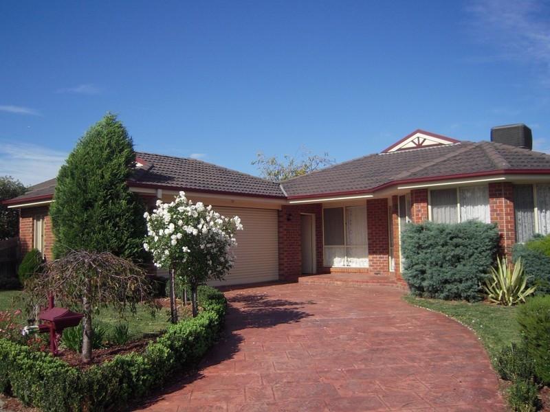 35 Bianca Court, Rowville VIC 3178