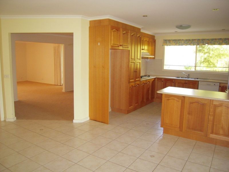 35 Bianca Court, Rowville VIC 3178