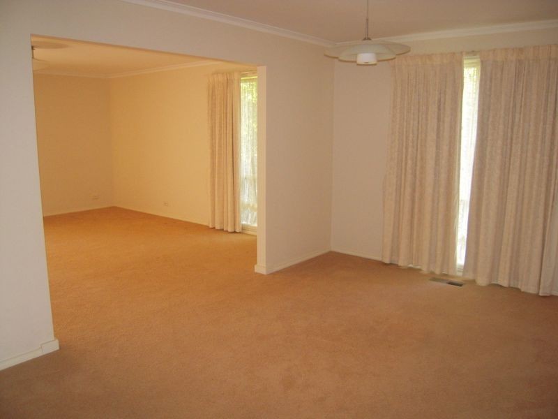 35 Bianca Court, Rowville VIC 3178