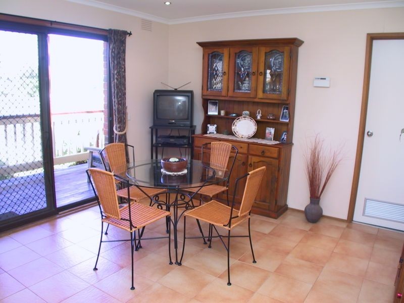 52 Bexsarm Crescent, Rowville VIC 3178