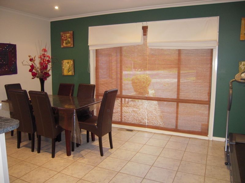 6 Stamford Crescent, Rowville VIC 3178