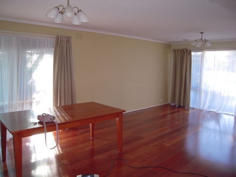 58 Mantung Crescent, Rowville VIC 3178