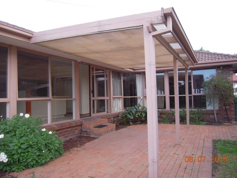 43 Superior Avenue, Rowville VIC 3178