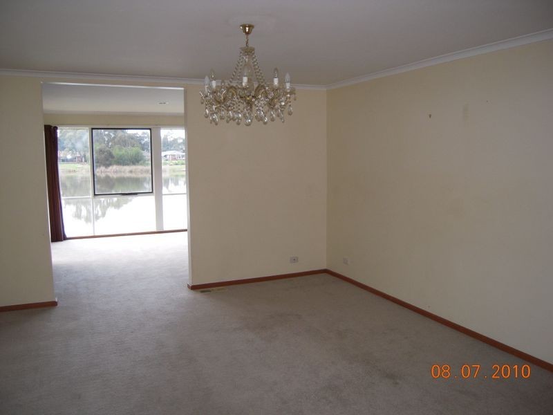 43 Superior Avenue, Rowville VIC 3178