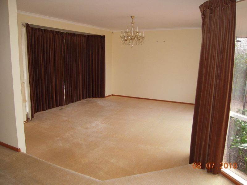 43 Superior Avenue, Rowville VIC 3178