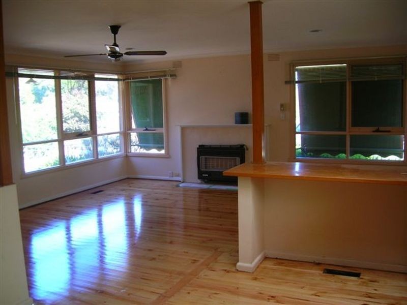 70 David Street North, Knoxfield VIC 3180