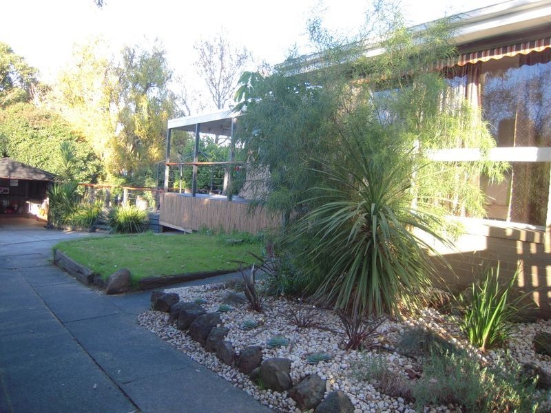 36 Debra Street, Rowville VIC 3178