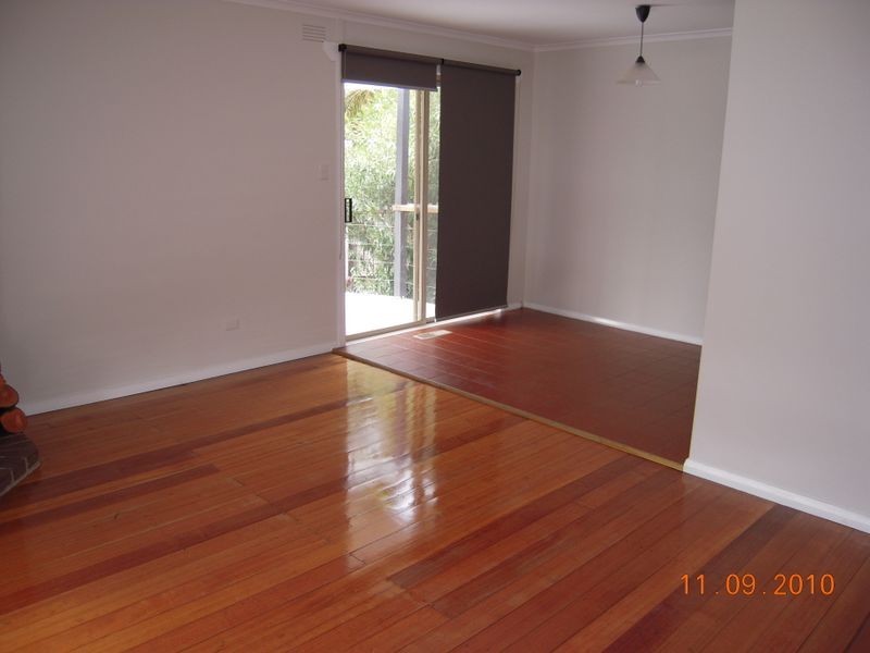 36 Debra Street, Rowville VIC 3178