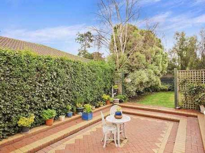 25 Farview Drive, Rowville VIC 3178