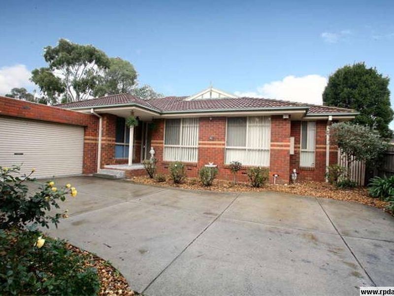 2/152 Dandelion Drive, Rowville VIC 3178
