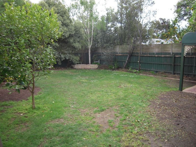 25 Farview Drive, Rowville VIC 3178