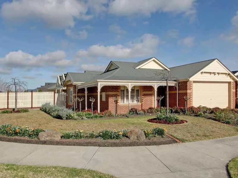 54 Kilcunda Drive, Rowville VIC 3178