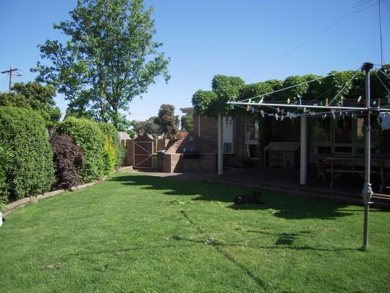 29 Sandra Court, Knoxfield VIC 3180