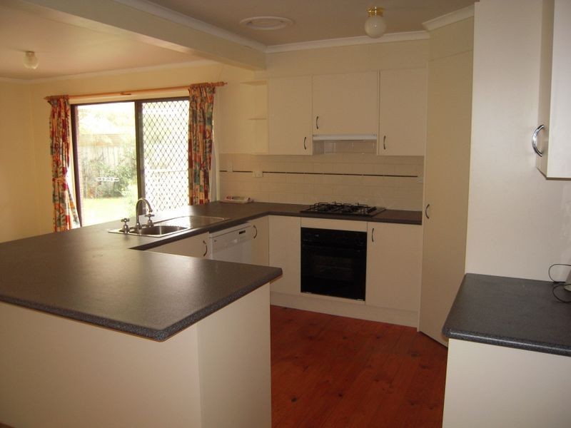 14 Barbican Court, Rowville VIC 3178