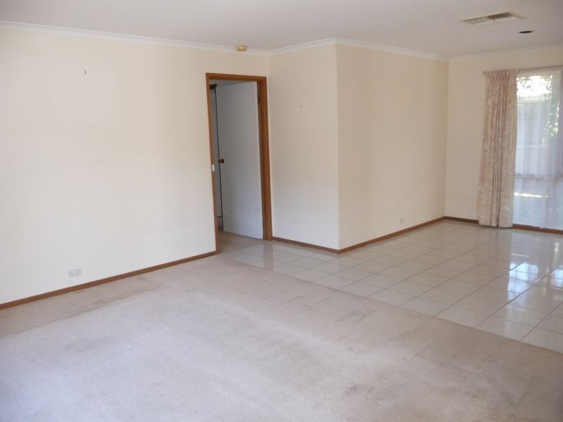 47 Balladonia Road, Rowville VIC 3178