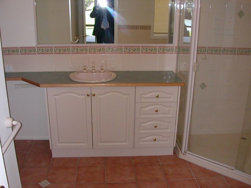 2 Cairn Curren Close, Rowville VIC 3178