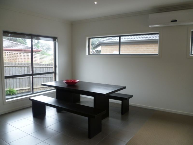 1/42 Commercial Road, Ferntree Gully VIC 3156