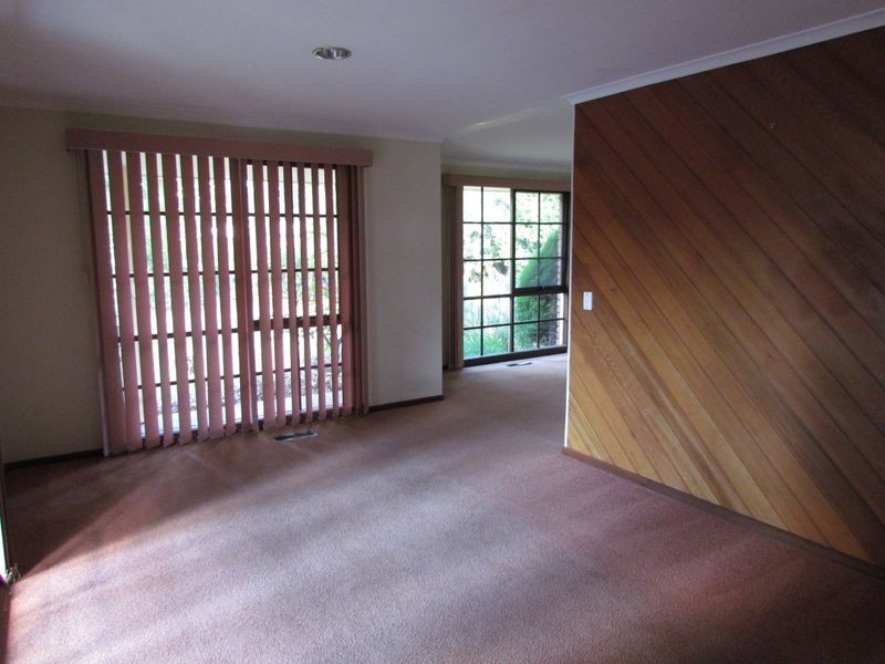 6 Superior Avenue, Rowville VIC 3178