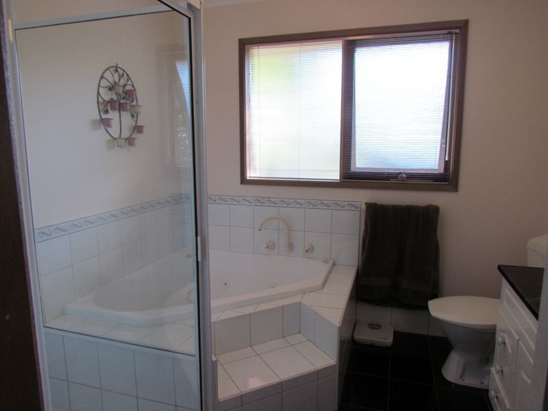 83 Bryden Drive, Ferntree Gully VIC 3156