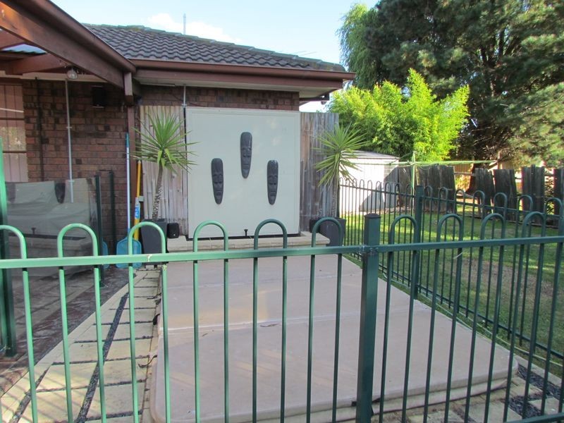 83 Bryden Drive, Ferntree Gully VIC 3156