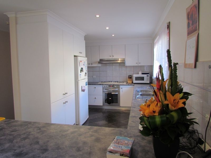 83 Bryden Drive, Ferntree Gully VIC 3156