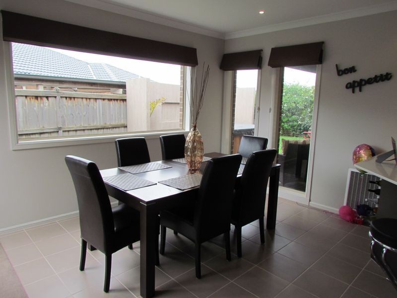 86 Jubilee Drive, Rowville VIC 3178