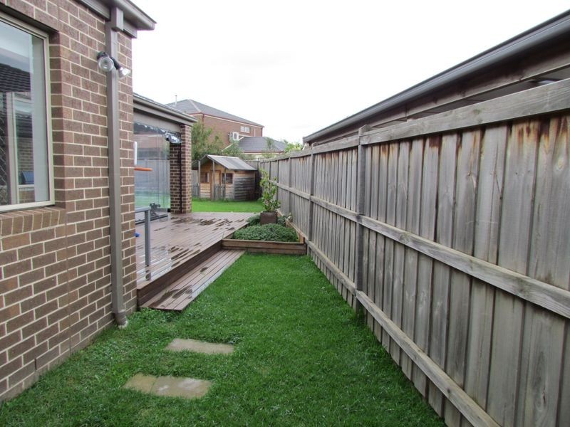 86 Jubilee Drive, Rowville VIC 3178