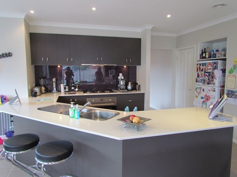 86 Jubilee Drive, Rowville VIC 3178