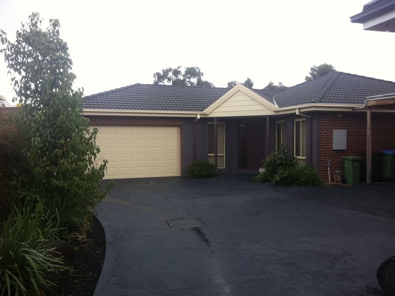10a Julie Road, Croydon VIC 3136