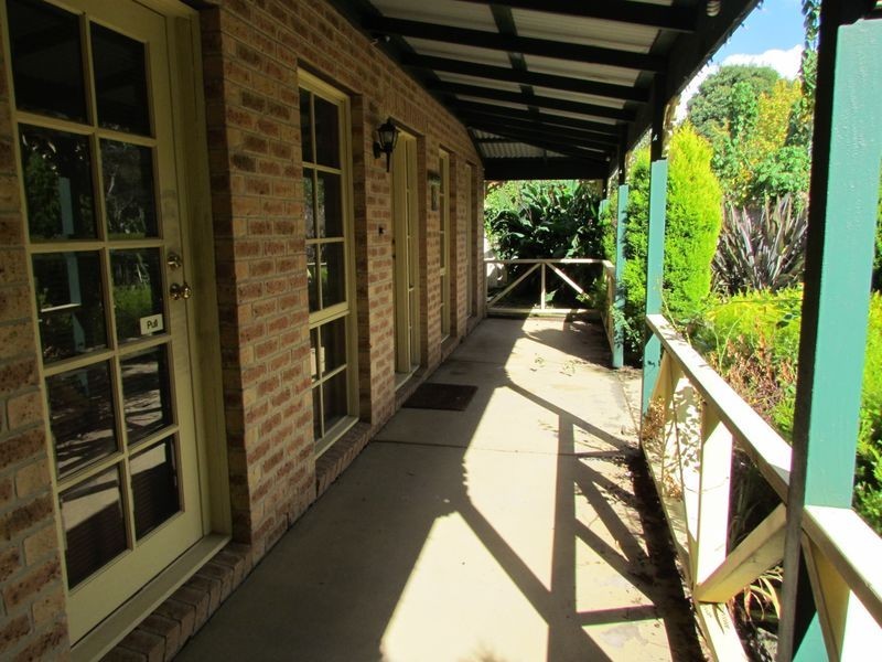 8 Cromwell Drive, Rowville VIC 3178