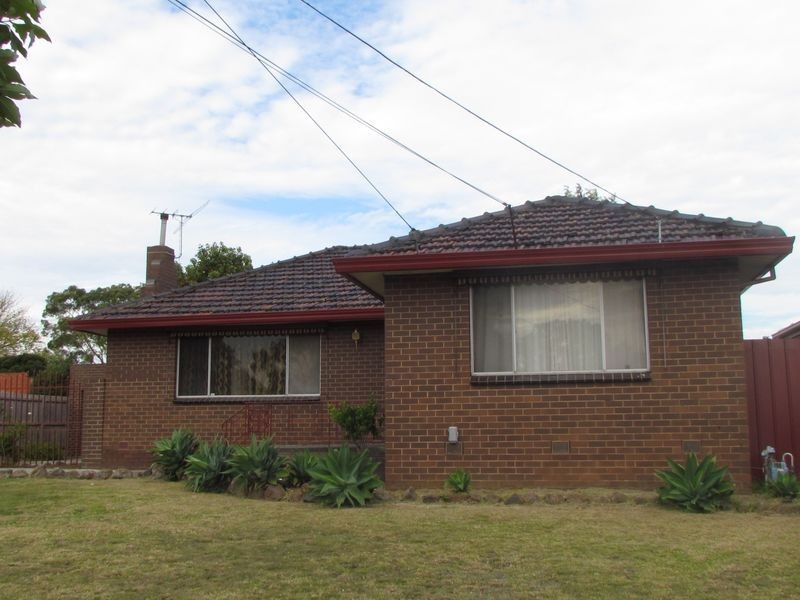 22 Albany Crescent, Mulgrave VIC 3170