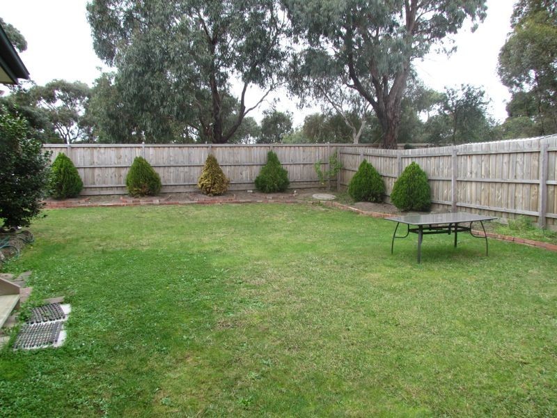 7 Prior Court, Rowville VIC 3178