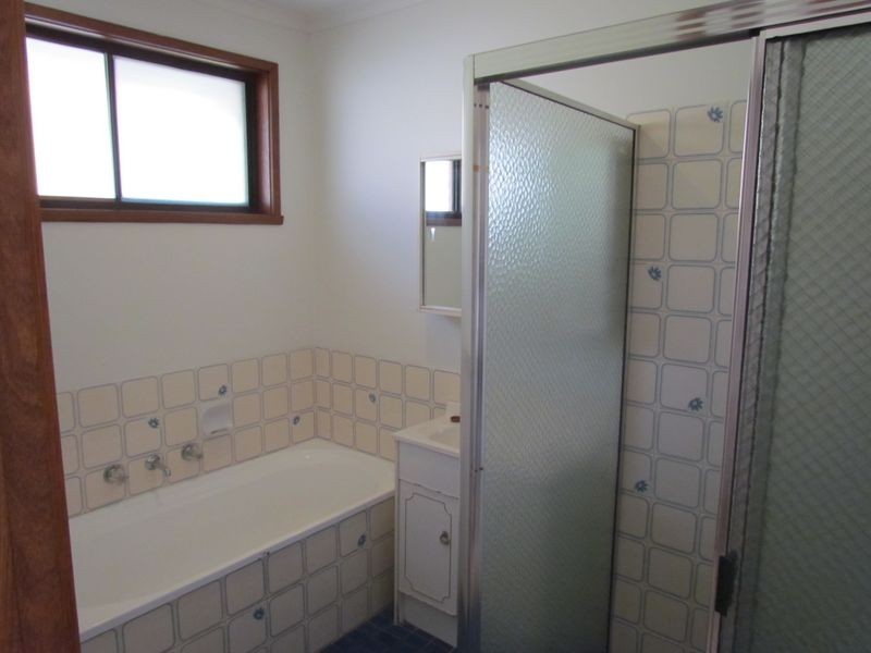 9 Moss Court, Rowville VIC 3178