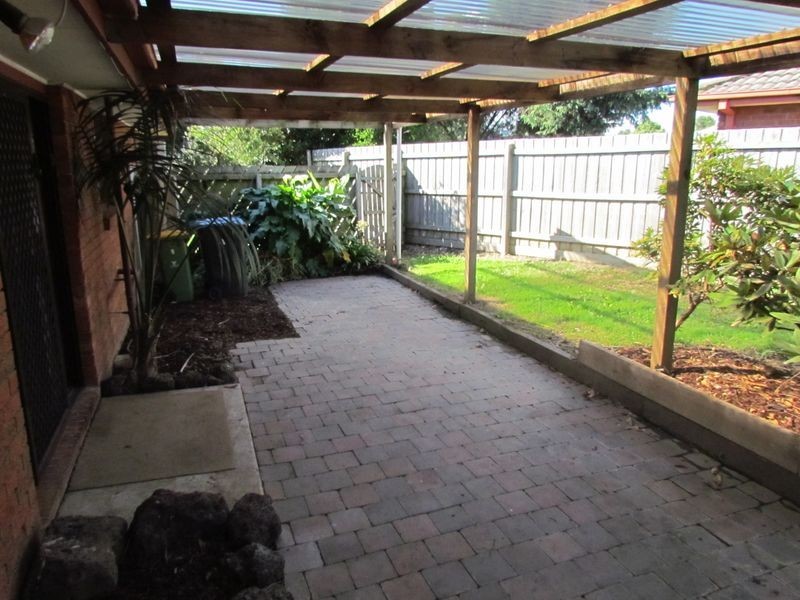 9 Moss Court, Rowville VIC 3178