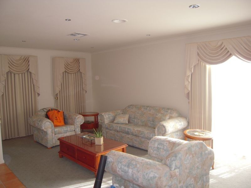 10 Pranjic Place, Rowville VIC 3178