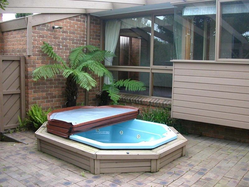 20 Bellfield Drive, Lysterfield VIC 3156