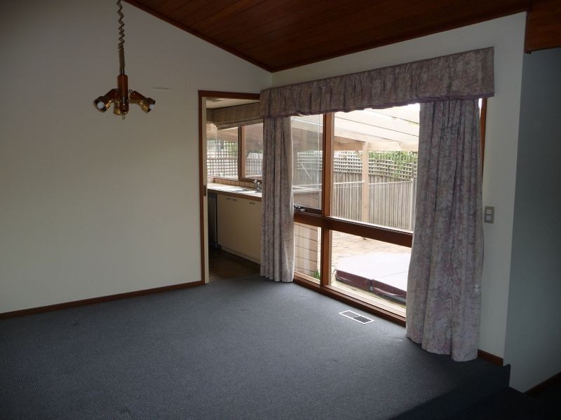 20 Bellfield Drive, Lysterfield VIC 3156