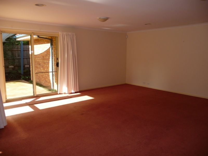 8 Sunrise Court, Lysterfield VIC 3156