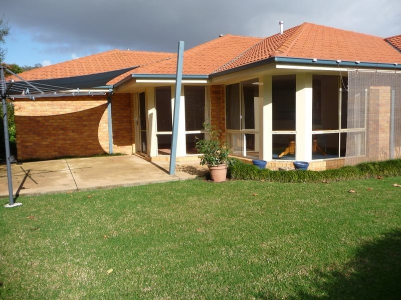 8 Sunrise Court, Lysterfield VIC 3156