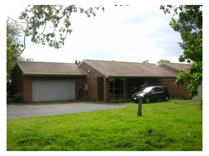 32 Taylors Lane, Rowville VIC 3178